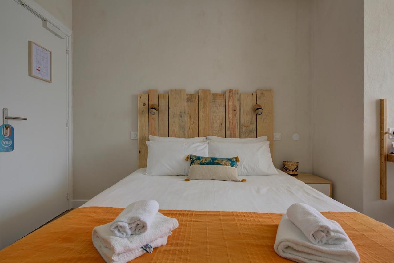 Beach Hotel - Le Grand Chalet รงซี-เลส์-แบ็งส์ ภายนอก รูปภาพ
