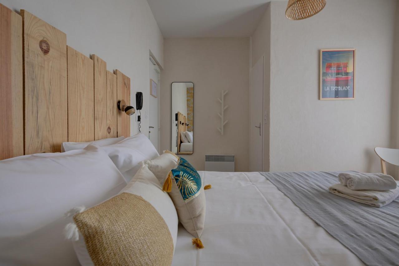 Beach Hotel - Le Grand Chalet รงซี-เลส์-แบ็งส์ ภายนอก รูปภาพ