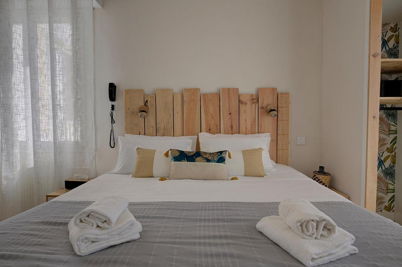 Beach Hotel - Le Grand Chalet รงซี-เลส์-แบ็งส์ ภายนอก รูปภาพ